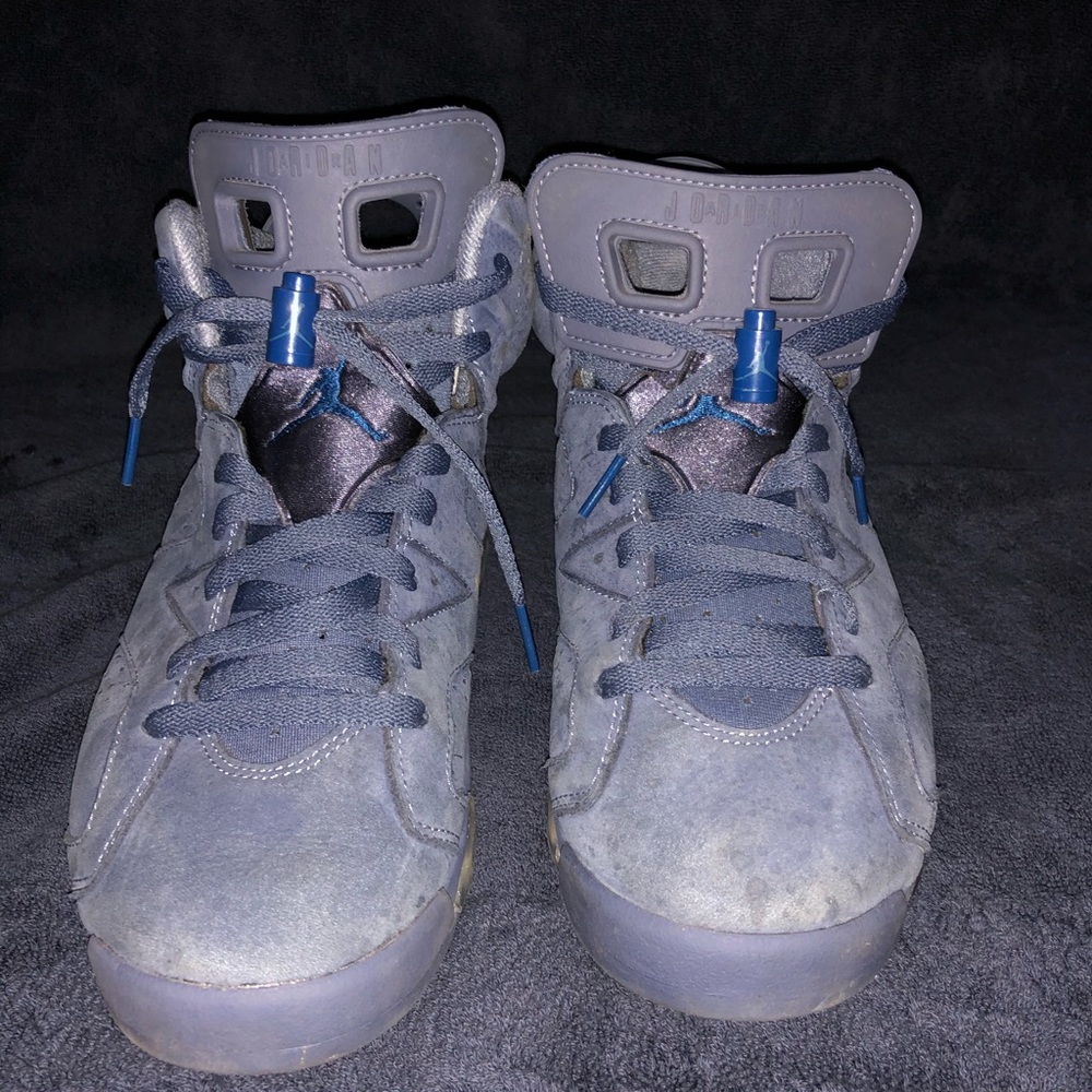 Air Jordan 6 Retro Diffused Blue size 8.5